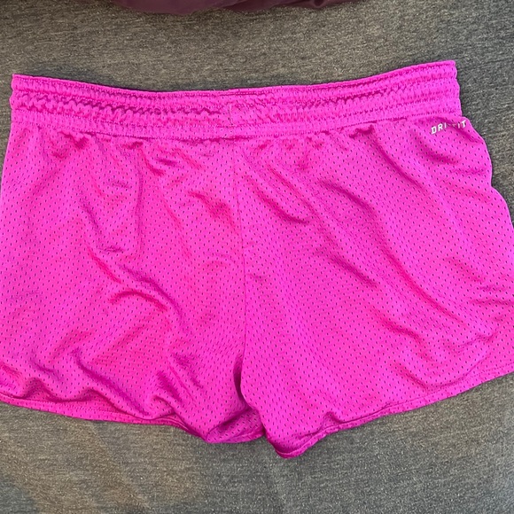 Sale 5/40 💕 Nike Dry-Fit Shorts Women S - Picture 2 of 6